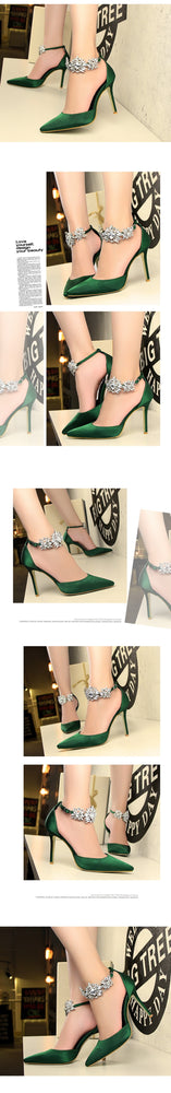 Women luxury High Quality Flower Crystal Pumps