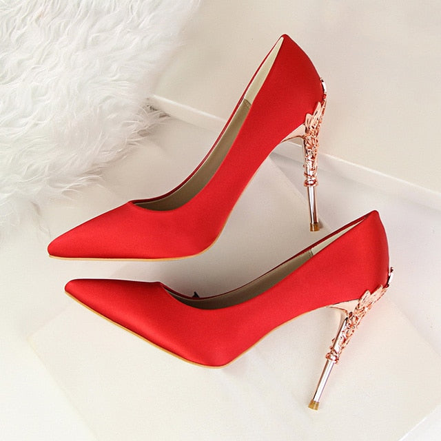 Metal Carved Heels Shoes Women Pumps