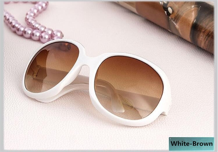 Retro Classic Women Oval Shape Sunglasses