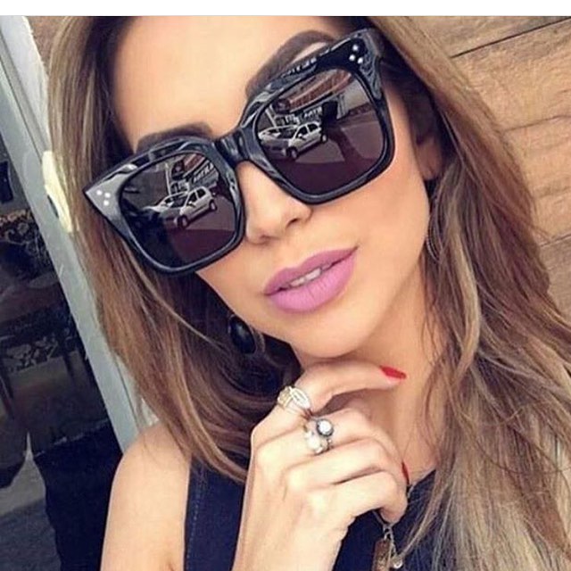 Kim Kardashian Lady Flat Top Rivet Sunglasses